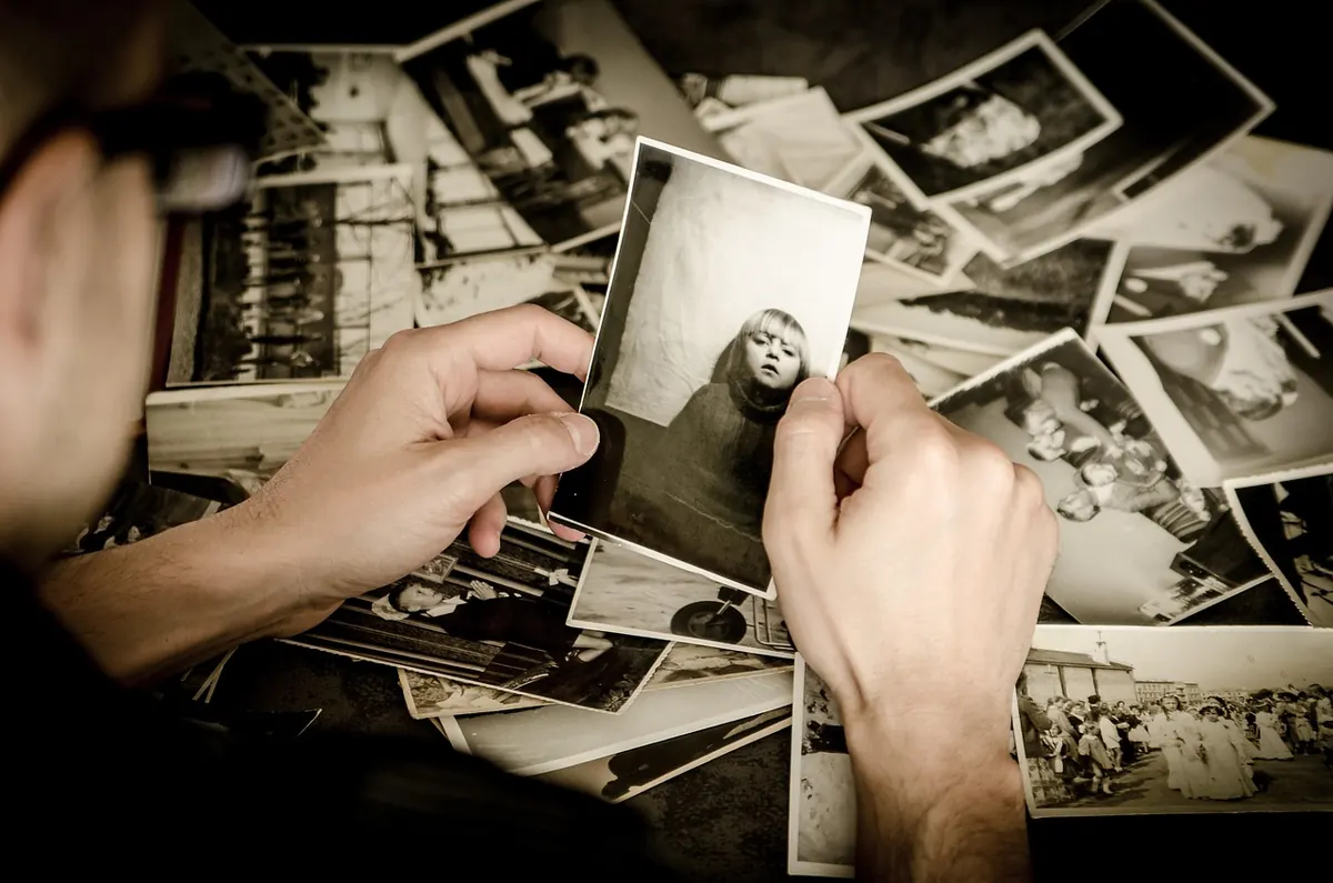 Memoir or Autobiography? An Explainer for First-Time Life Writers